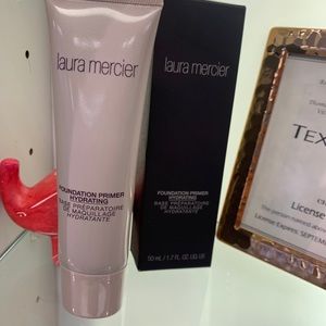 laura mercier foundation primer
